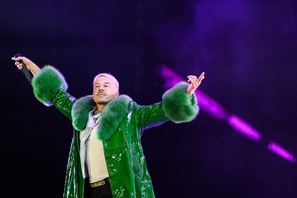 Macklemore accused of blatant hypocrisy after anti-Israel tirade — as secrets about his home revealed