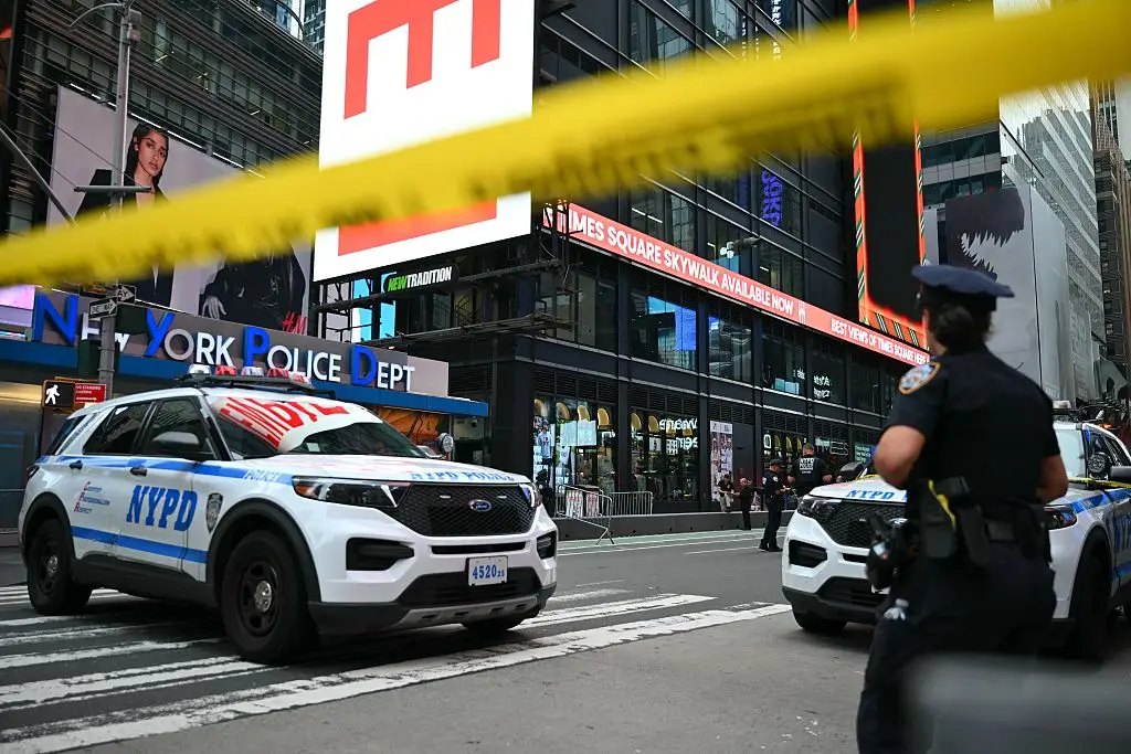Victim killed in Times Square stabbing named as Bank of America Vice President Erin Piacenti