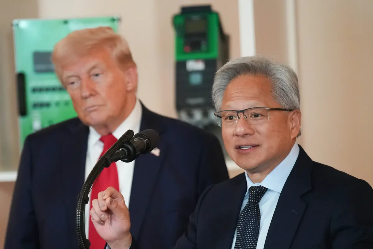 Body language expert breaks down Jensen Huang's 'interesting' reaction to Trump's sudden phone call