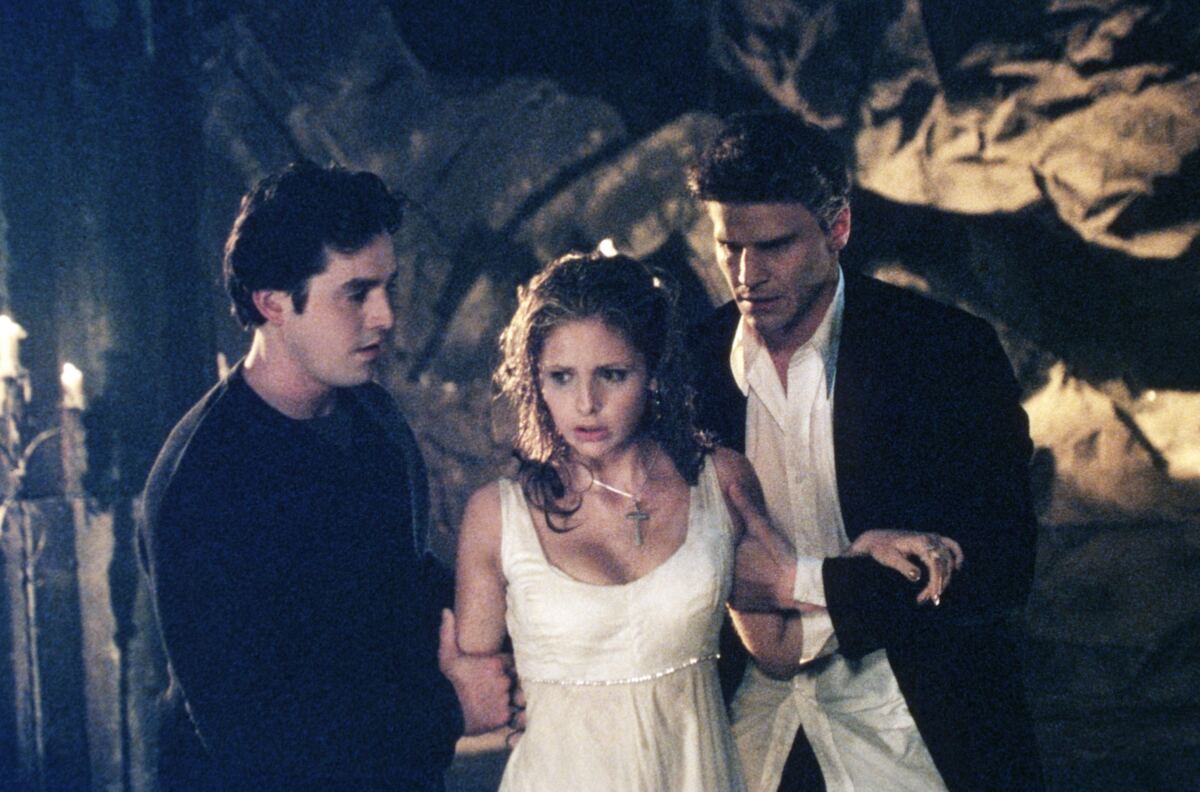 ‘Buffy the Vampire Slayer’ stars Sarah Michelle Gellar and David Boreanaz reunite at 2026 Emmys