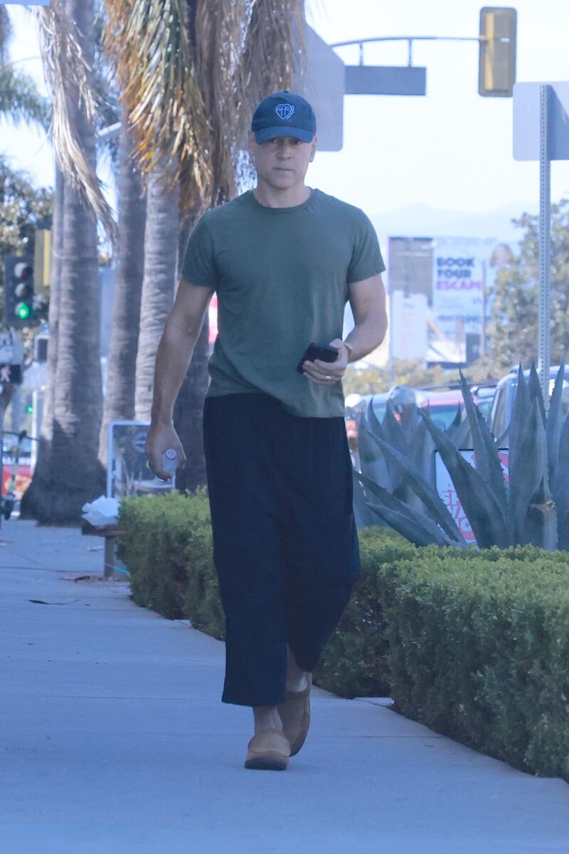 Colin Farrell shocks with newly shaved head in LA