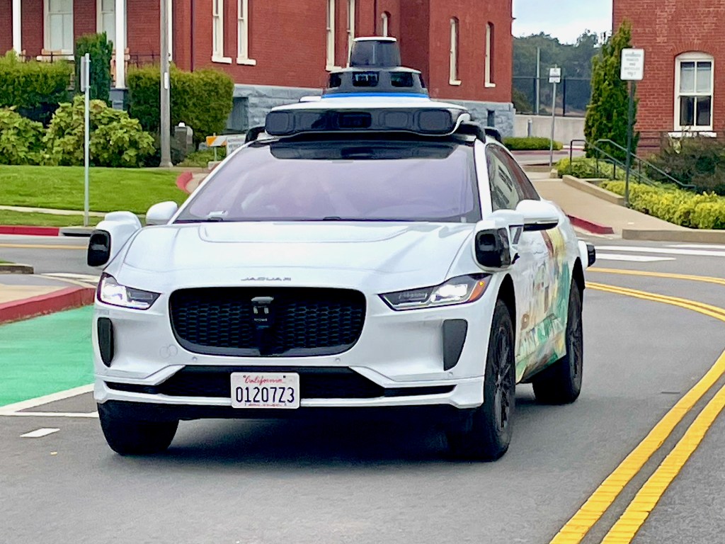 Waymo calls cops on teen riders after detecting loaded AR-style ‘ghost gun’