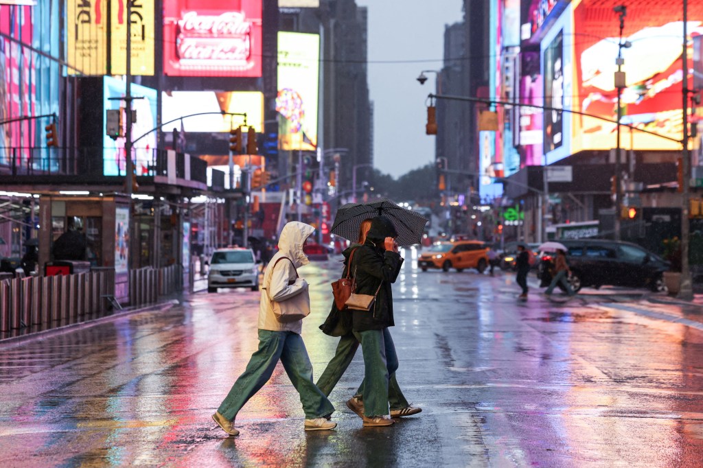 Violent nor’easter hammers NYC and surrounding region, leaving one dead in carnage