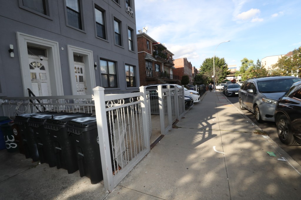 ‘Nervous’ residents of one NYC nabe say new, city-planted trees will ruin area’s Feng Shui, bring ‘bad luck’