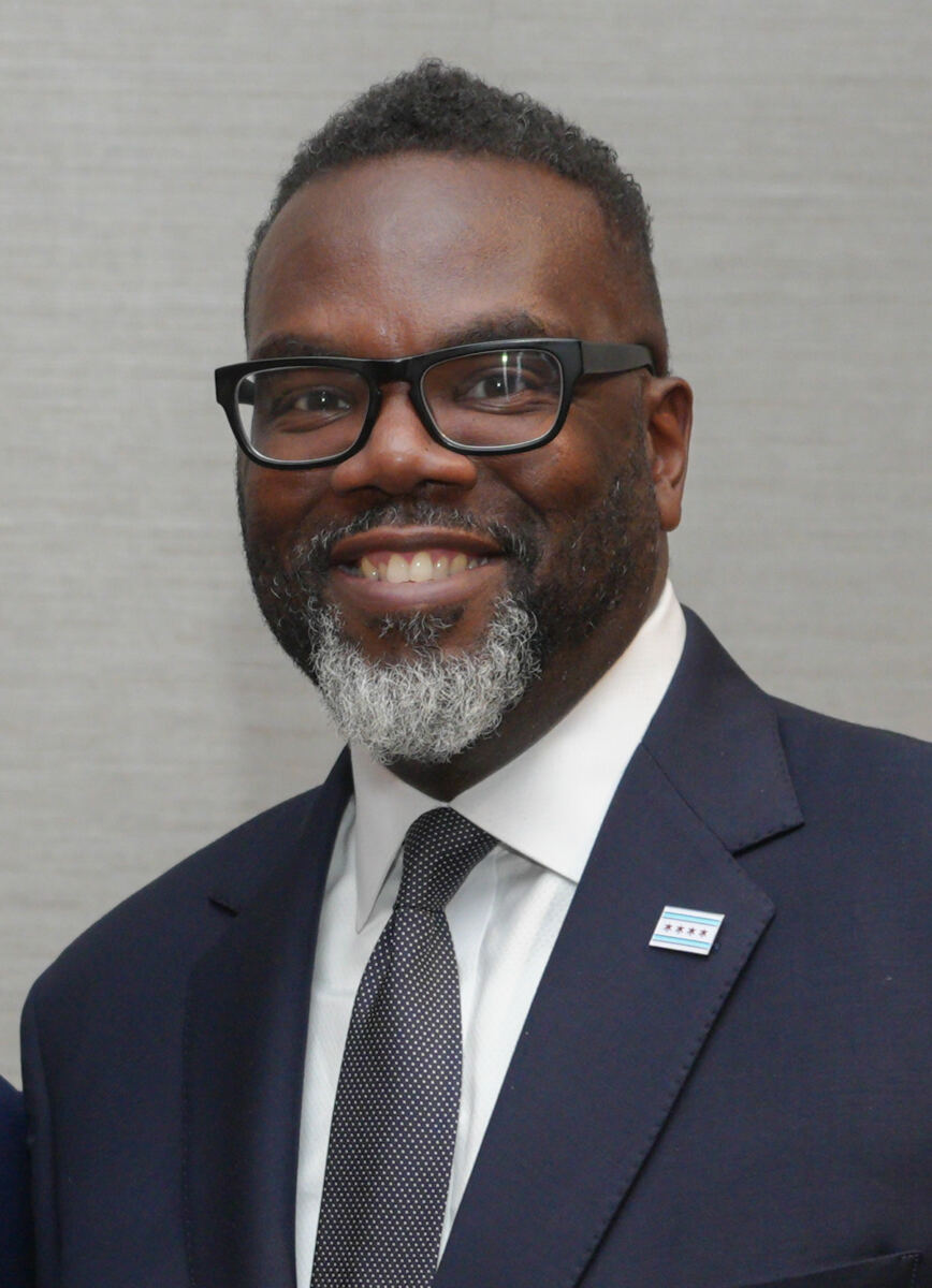 Chicago Mayor Brandon Johnson ruthlessly dragged over cringey dance video announcing reelex bid: ‘Is this a joke?’