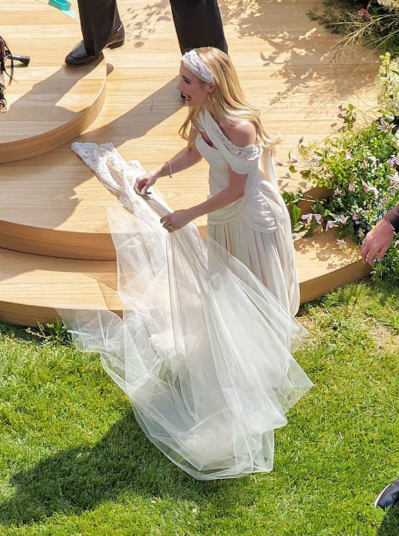 Emma Roberts has ‘no regrets’ about ‘weird’ wedding dress
