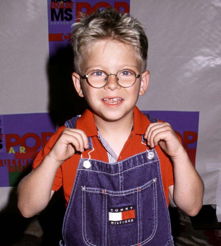 Stuart Little star Jonathan Lipnicki looks completely unrecognizable as he makes rare red carpet appearance