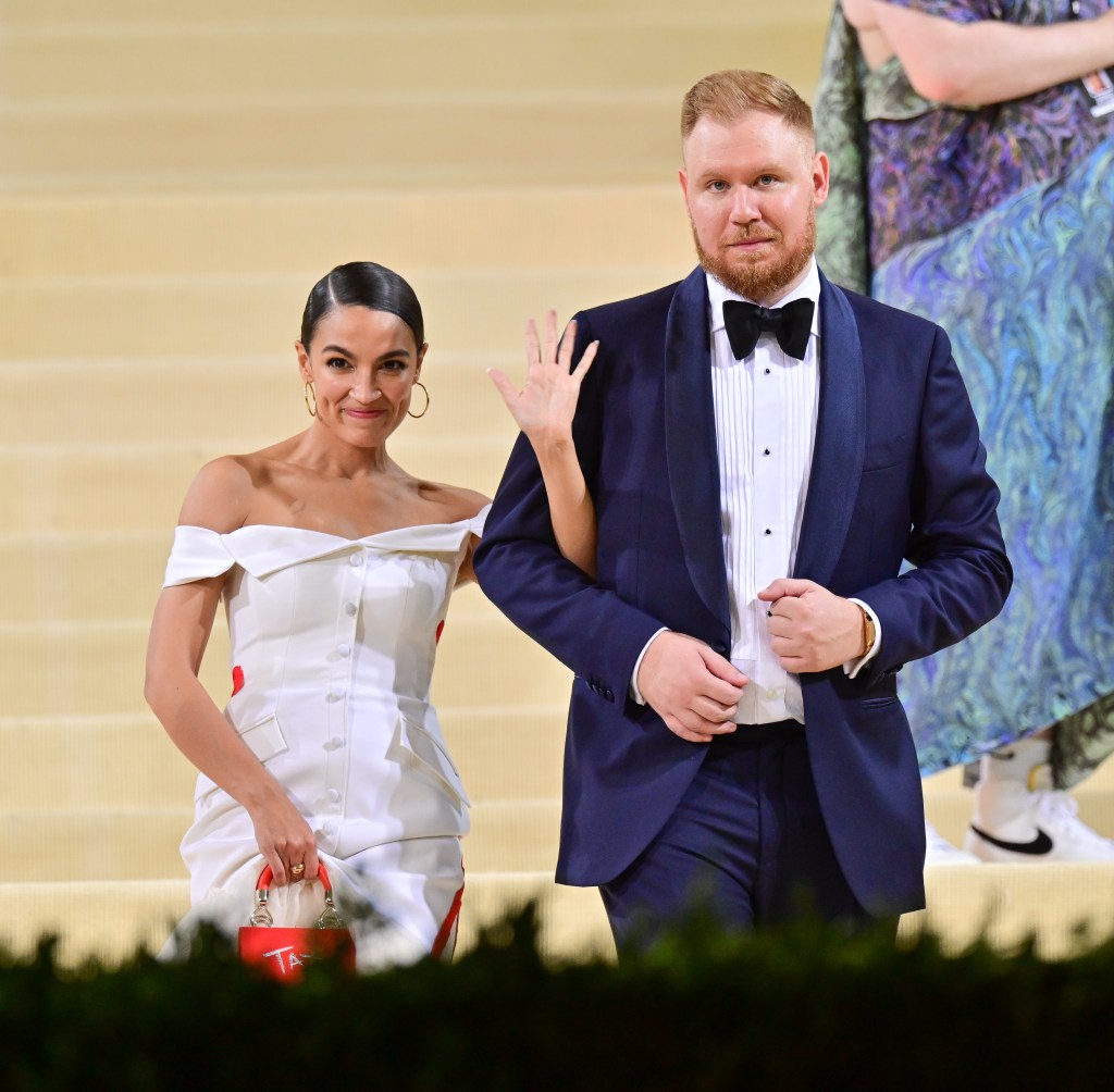 Jack Kennedy Schlossberg’s pals reportedly want to set him up with AOC — and his reaction is priceless