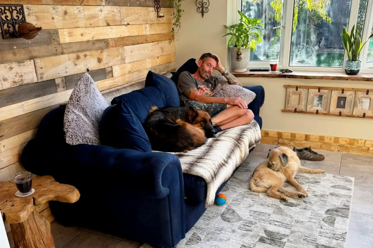 Dying man attends his own wake after being given less than a year to live as symptoms were dismissed as IBS