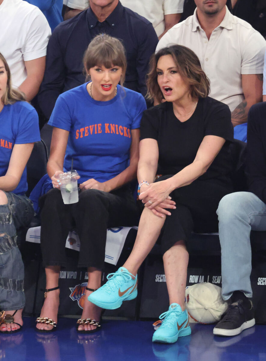 Knicks star Jalen Brunson crashes BFF Mariska Hargitay’s Emmys 2026 opener
