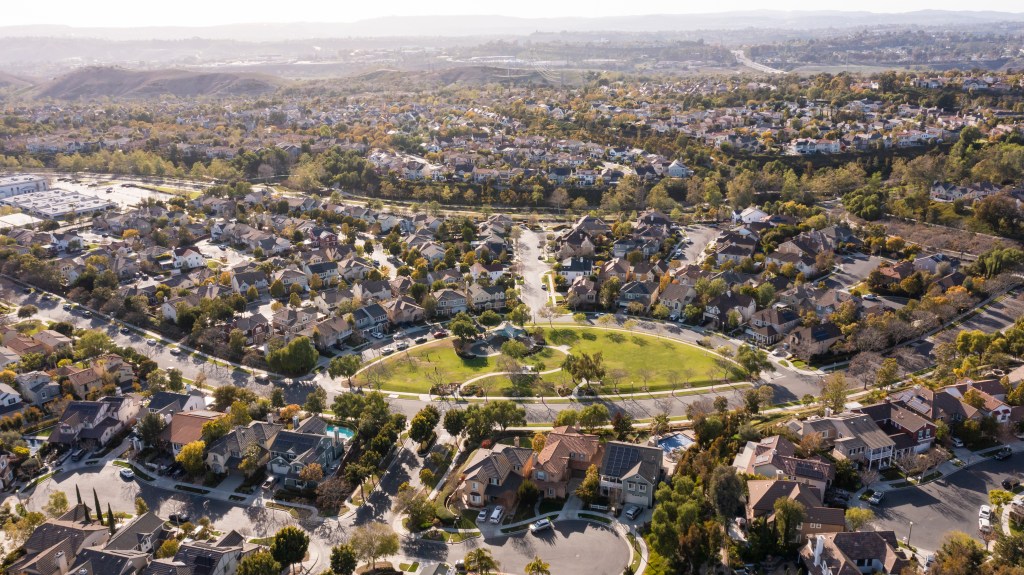 Wealthy California HOA gives ridiculous excuse for spraying deadly chemicals killing kids in rare cancer cluster catastrophe