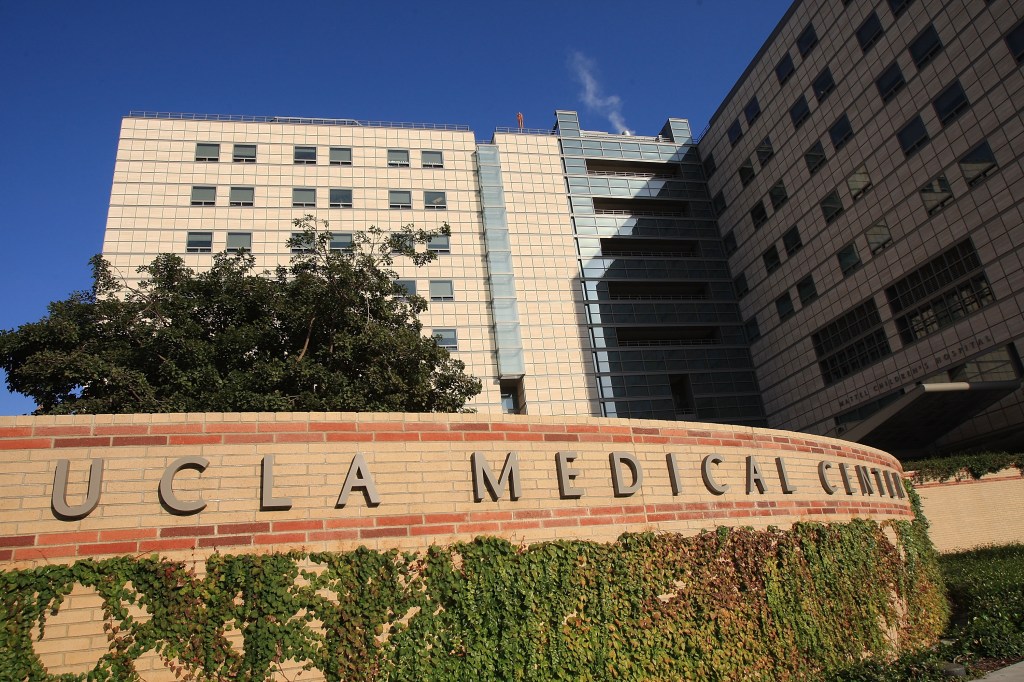 Top California medical school discriminated against white, Asian applicants: DOJ