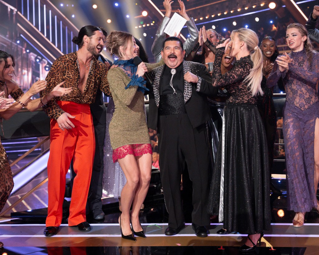 Behind-the-scenes at ‘Dancing With the Stars’: What you didn’t see on TV during ‘Viral Hits Night’