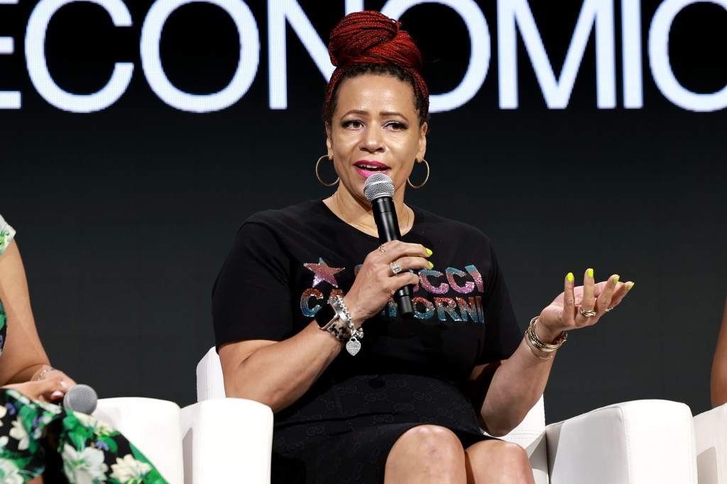 Woke NYT, 1619 Project writer blasted for purposely sending daughter to struggling NYC school: ‘This isn’t a game’