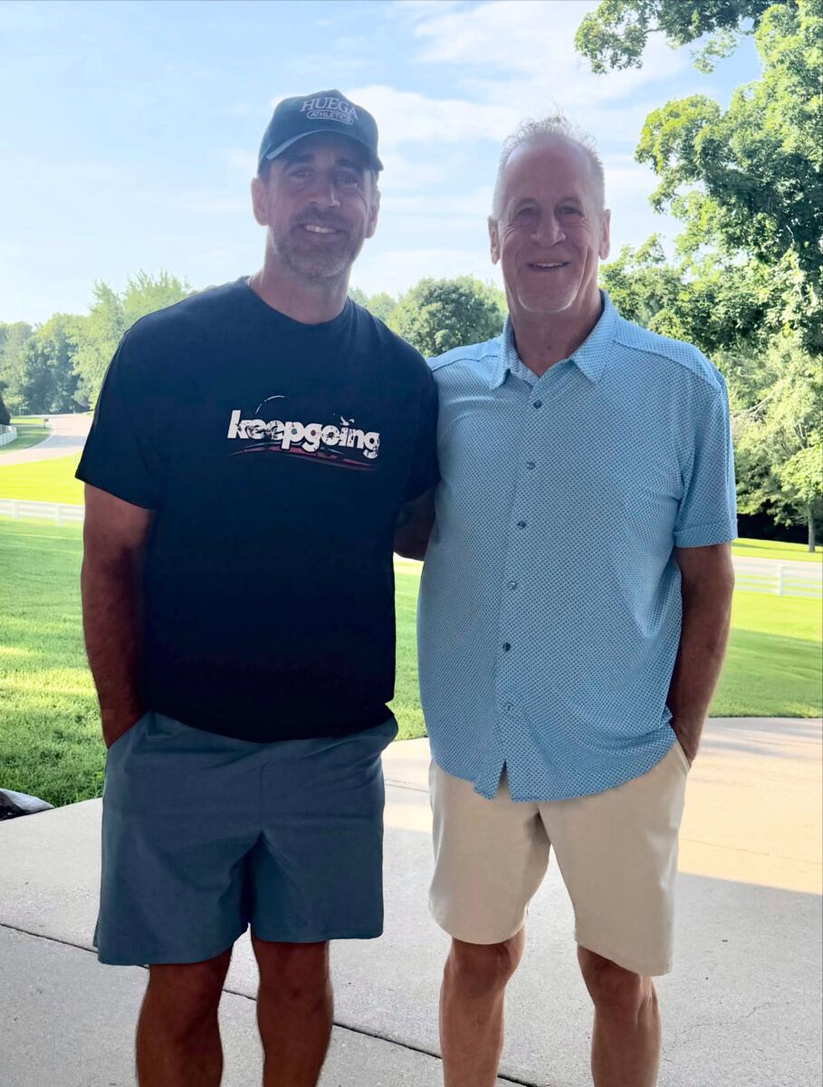 Aaron Rodgers makes shocking update about brother Jordan and family estrangement