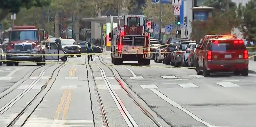Chaos as four underground vaults erupt under San Francisco sparking mass power shut-off, shelter in place