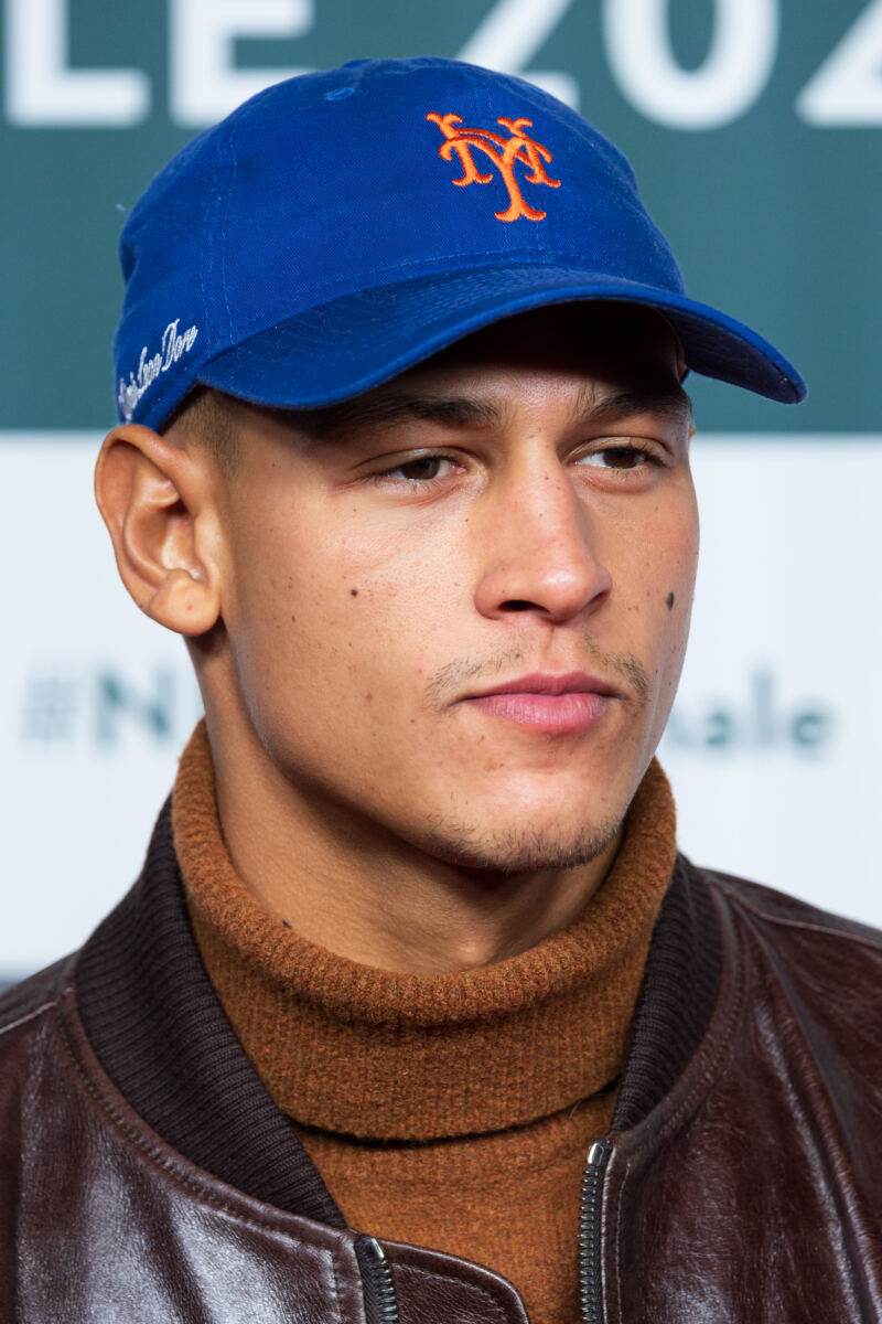 Emilio Sakraya and Esther McGregor reportedly ‘cast as Violet and Xaden’ in Prime Video’s Fourth Wing