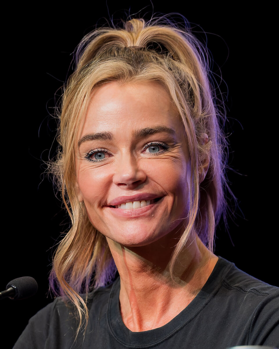 Denise Richards vows to never marry again after Charlie Sheen, Aaron Phypers divorces: I’m ‘0 for 2’