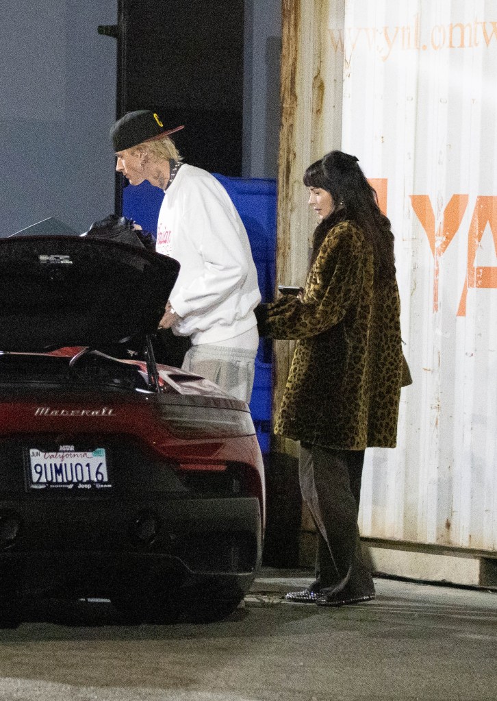MGK spends the night at Dakota Johnson’s house after wrapping up studio session in LA