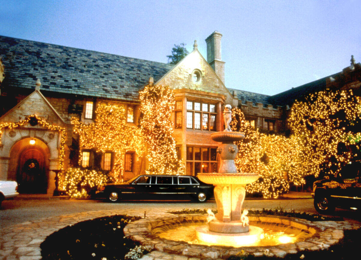 Crystal Hefner exposes A-list ‘regulars’ of Playboy Mansion: ‘Misogynistic, horrible people’