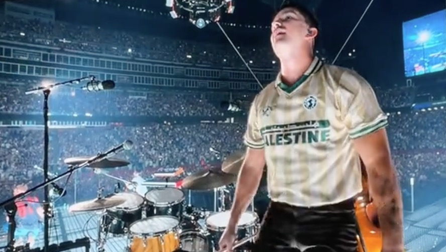 Zach Bryan breaks Gillette Stadium record while wearing ‘Free Palestine’ shirt for second time