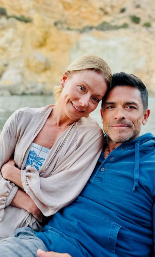 Kelly Ripa forbids husband Mark Consuelos from being ‘in charge’ of major funeral task