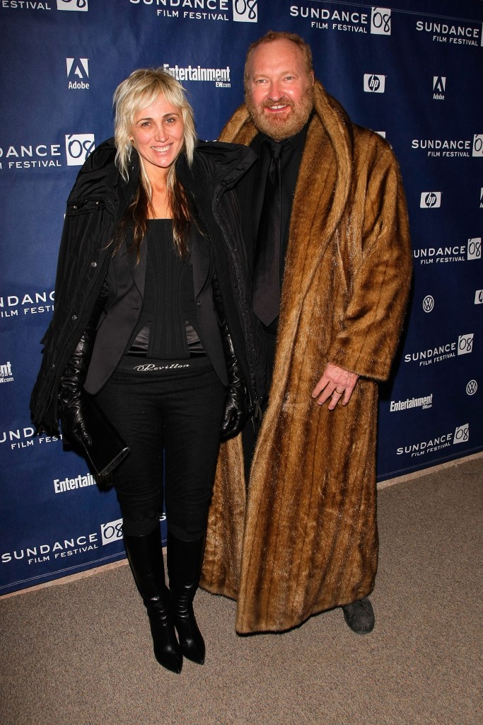 Roseanne Barr says she loved making out with married co-star Randy Quaid: ‘I wish he would leave his wife’