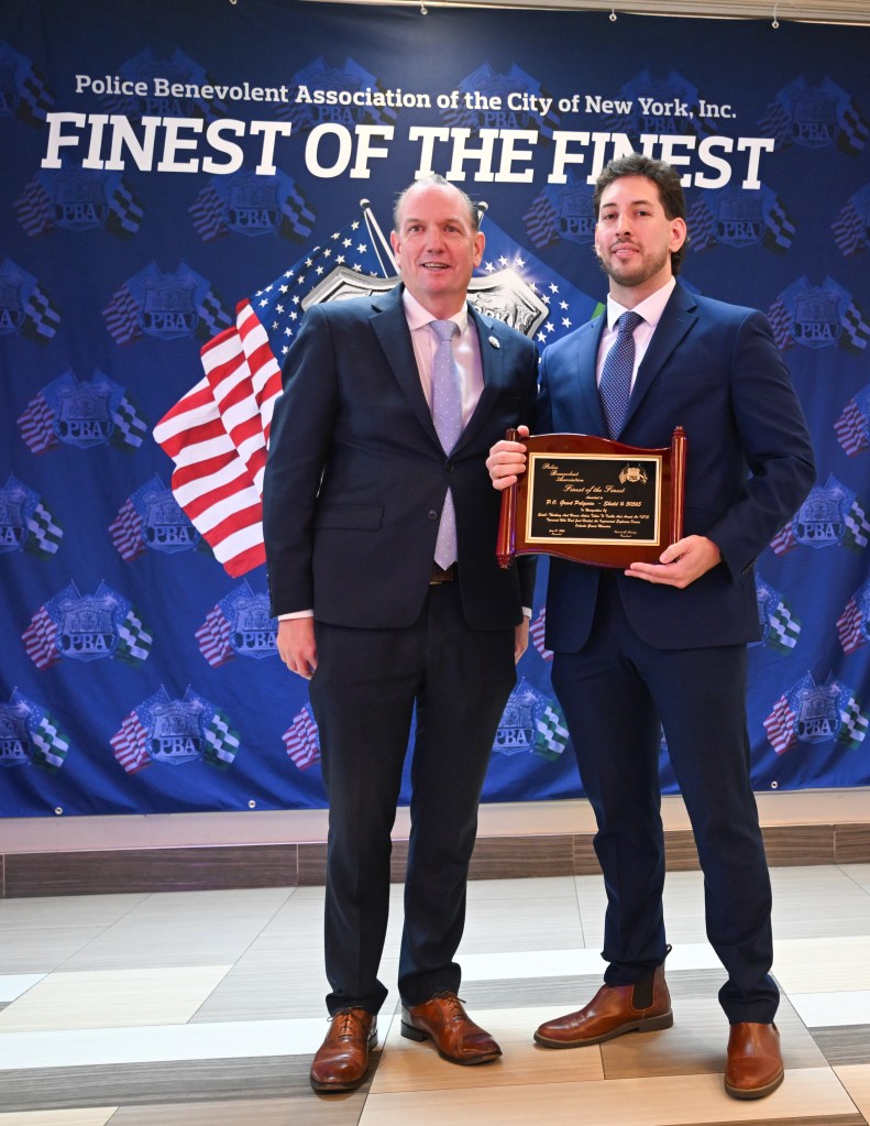 Cop who tackled Gracie Mansion ‘bomber’ among heroes honored at PBA’s ‘Finest of the Finest’