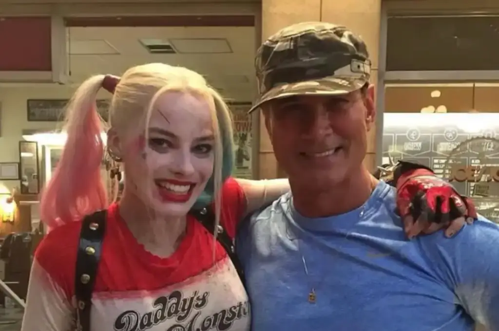 Actor dies suddenly after injecting peptides that were approved by a doctor