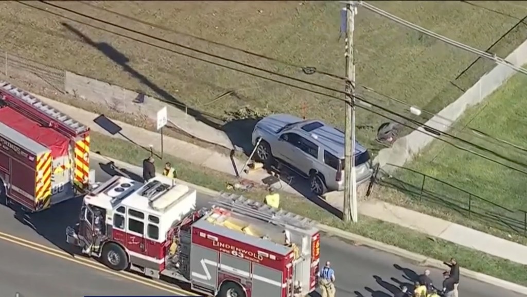 NJ teen driver plows SUV into group of students on sidewalk, leaving six injured