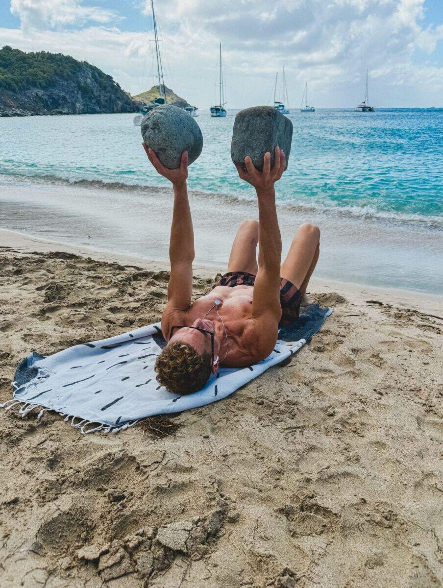 Ryan Seacrest, 51, shows off ripped six-pack abs in shirtless thirst trap