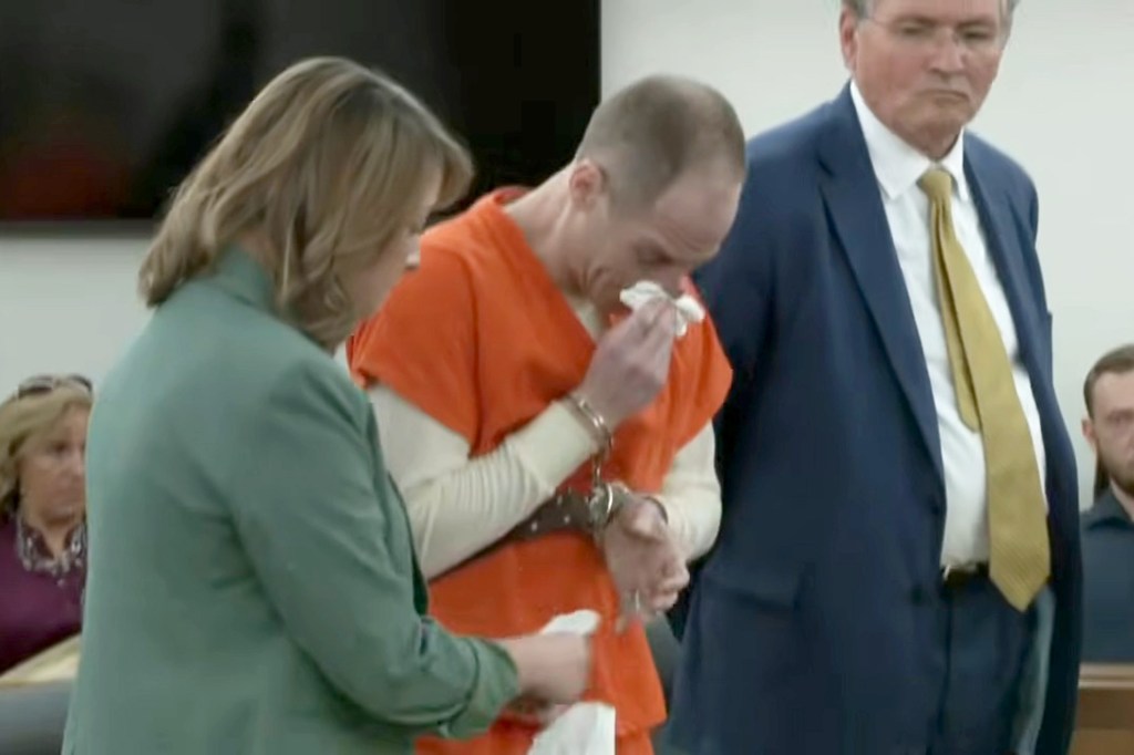 ‘American Idol’ alum Caleb Flynn sobs as he makes self-serving claims at sentencing for executing wife — before judge drops the hammer
