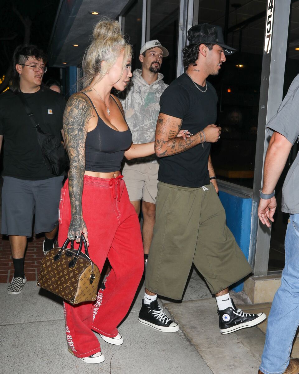 Bunnie Xo, 46, passionately kisses 24-year-old boyfriend Dylan Wolf after defending age gap backlash