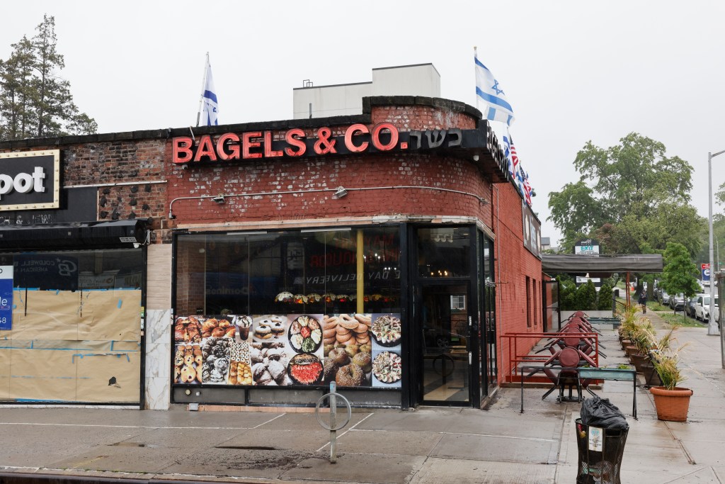 NYC man charged in fatal hit-and-run in Jewish neib hit with hate crimes for trashing bagel shop