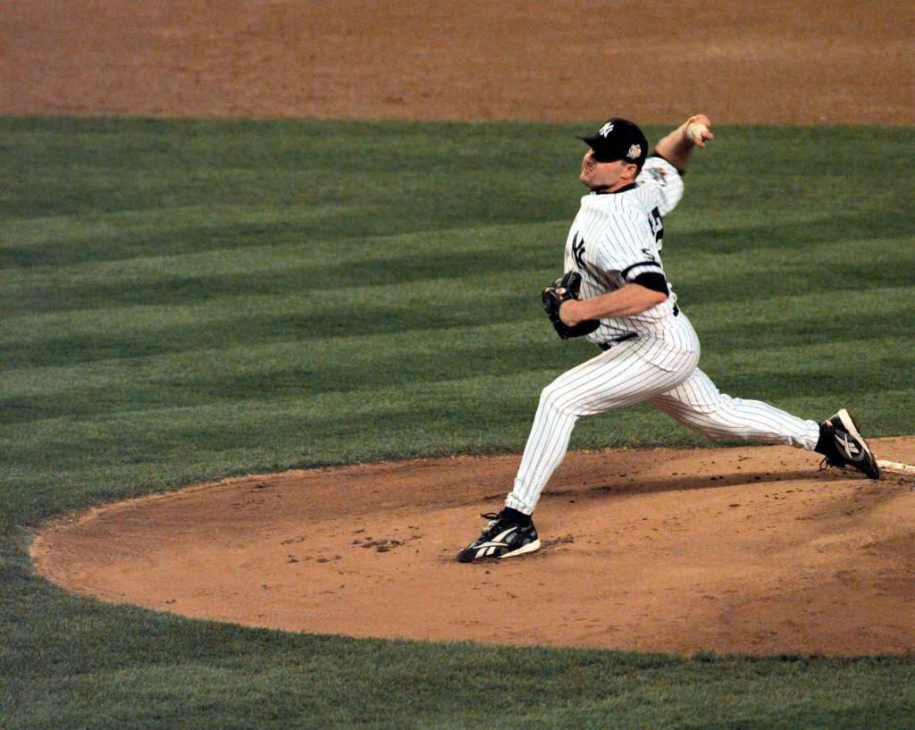 Trump reveals Roger Clemens will receive the Presidential Medal of Freedom