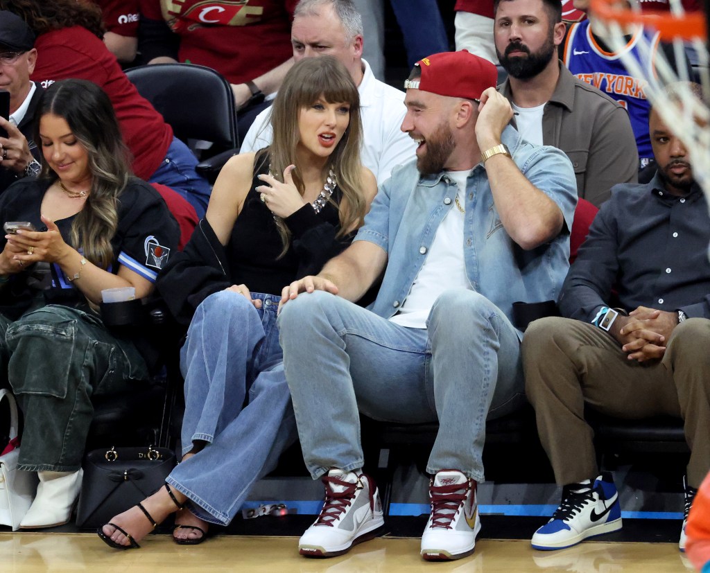 Taylor Swift and Travis Kelce celebrate his 37th birthday with NYC dinner date