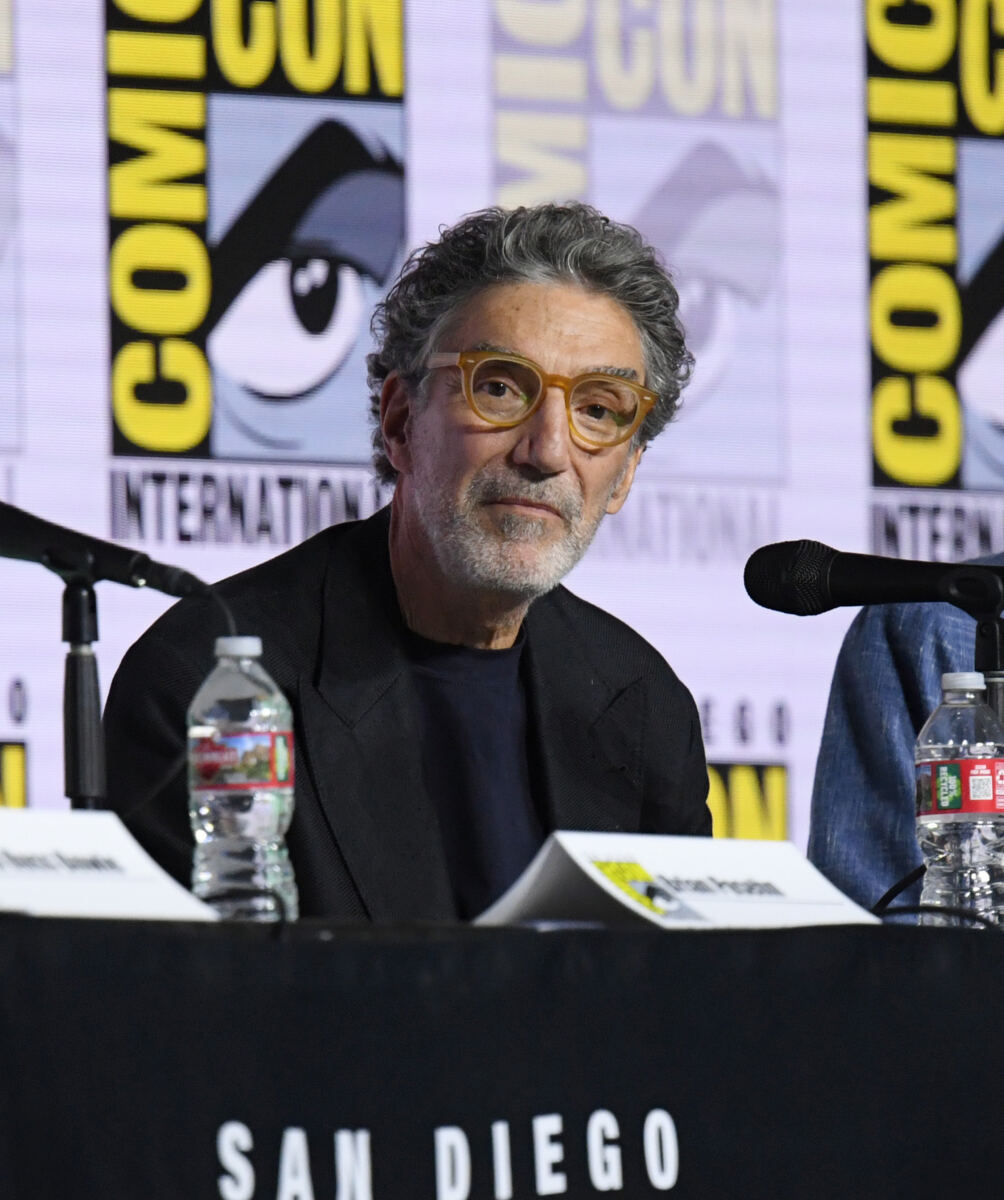 Roseanne Barr’s ‘malice’ toward sitcom writers was ‘impossible’ to work with: Chuck Lorre