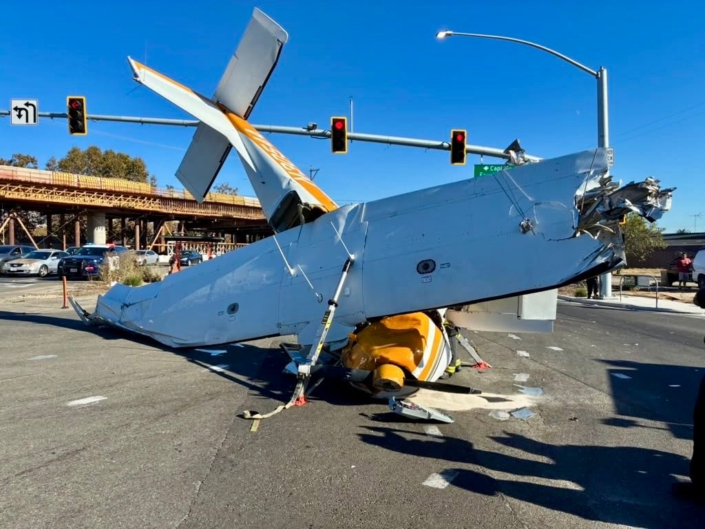 Plane crashes on busy California highway