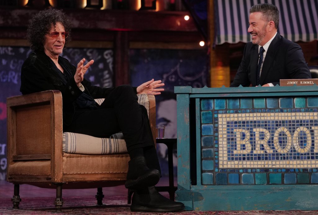 Howard Stern says ABC will have ‘hell to pay’ if network tampers with Jimmy Kimmel’s show