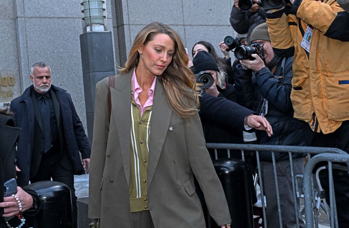Ryan Reynolds makes desperate attempt to save Blake Lively’s reputation in shocking private text messages