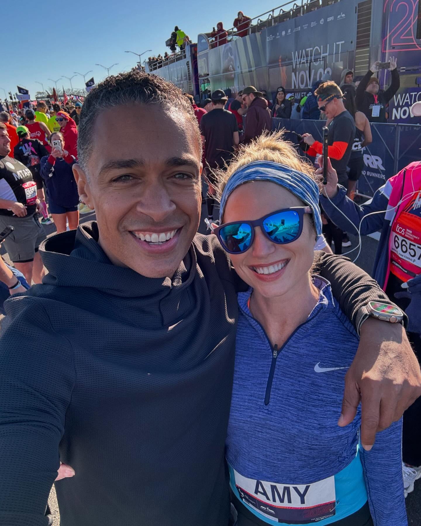 Amy Robach and T.J. Holmes marry in private Arkansas ceremony
