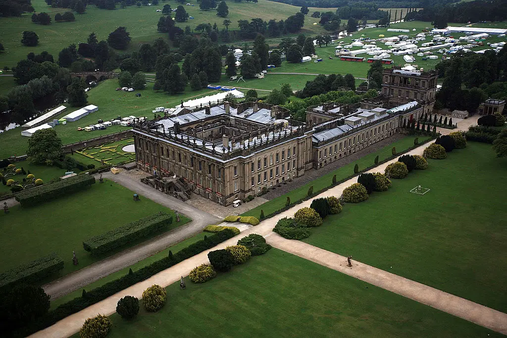 Having one of these 50 last names could mean you're related to the Royal Family