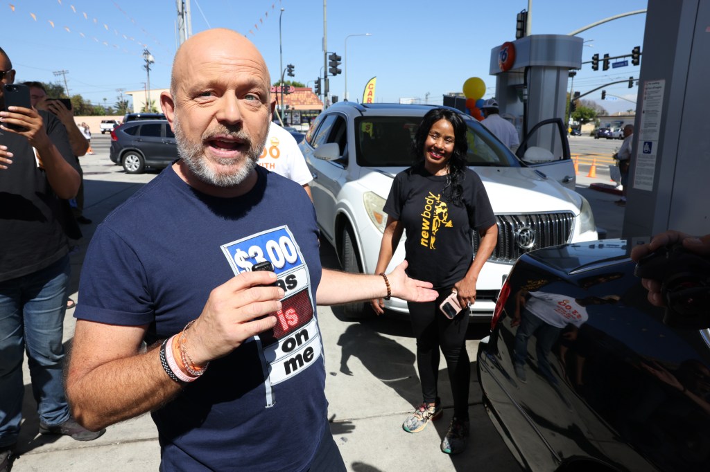 Steve Hilton targets Latino voters with explosive trans sports ad featuring AI Xavier Becerra