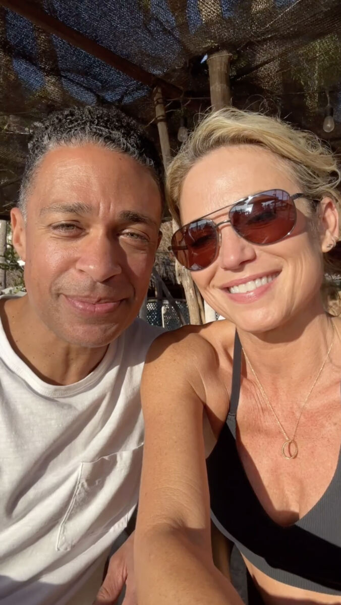 Amy Robach and T.J. Holmes marry in private Arkansas ceremony