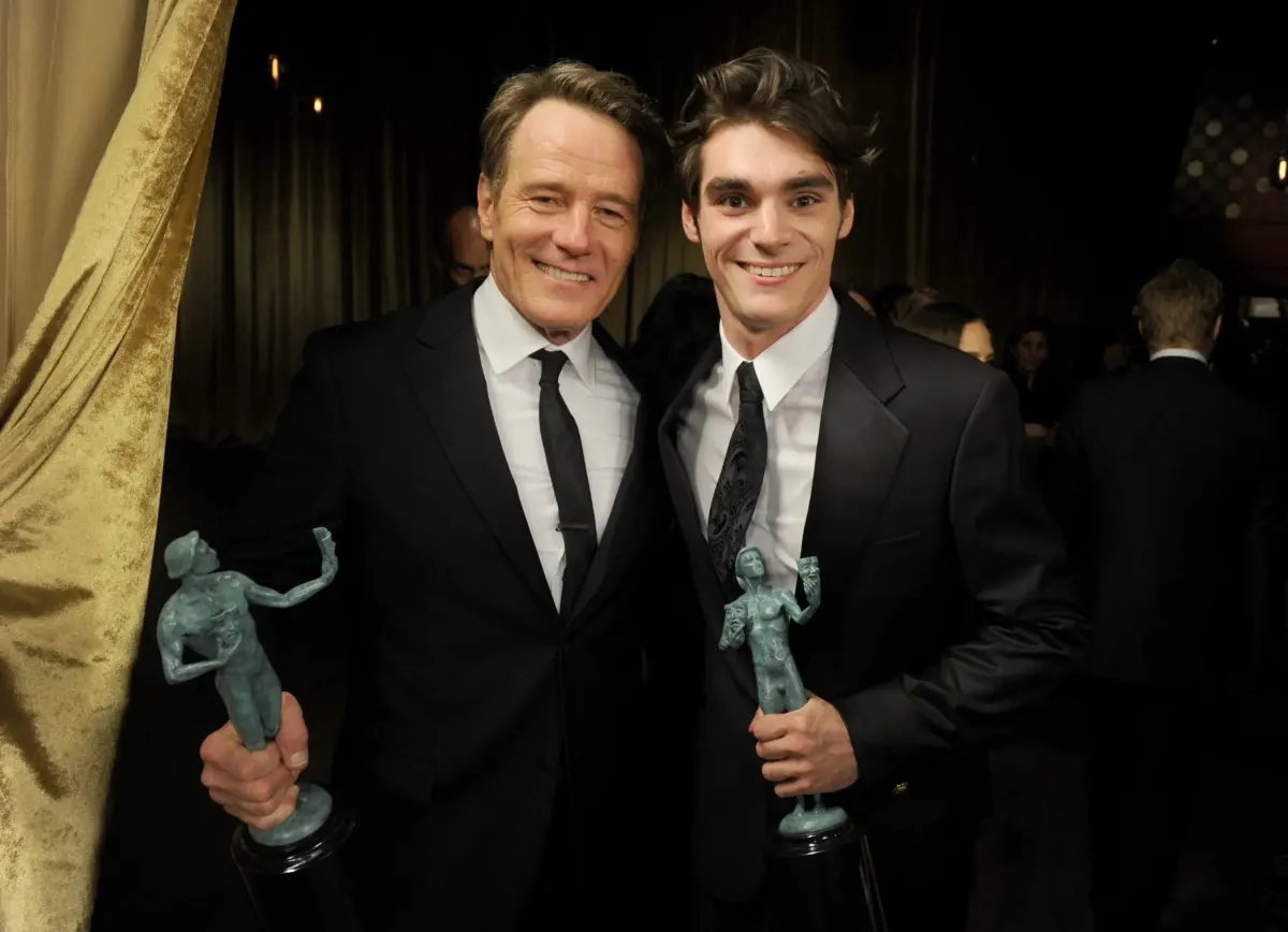 Bryan Cranston details final texts with on-screen Breaking Bad son RJ Mitte before his death
