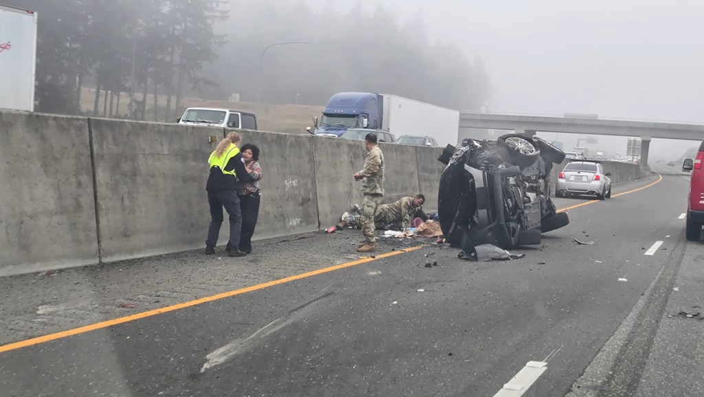 Drunk mom tries to stab her 2 daughters after wildly crashing car on highway — but Good Samaritans stop her: cops
