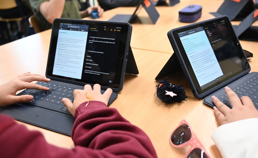 70% of teens admit to using AI to do their schoolwork — as test scores plunge: ‘It slowed my thinking down’