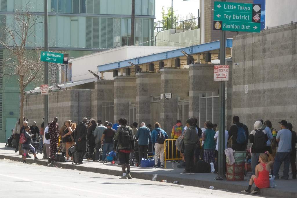 Hundreds of ballots left exposed at Skid Row homeless center ahead of LA election
