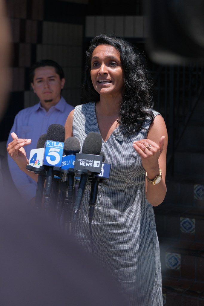 Nithya Raman pushes more public toilets despite crappy $1M Runyon Canyon bathroom fiasco
