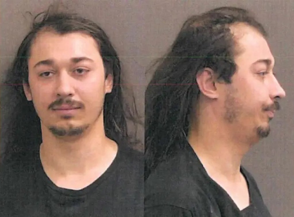 Indiana gunman accuses IHOP cook of having sex with his wife before chasing him with knife: court docs
